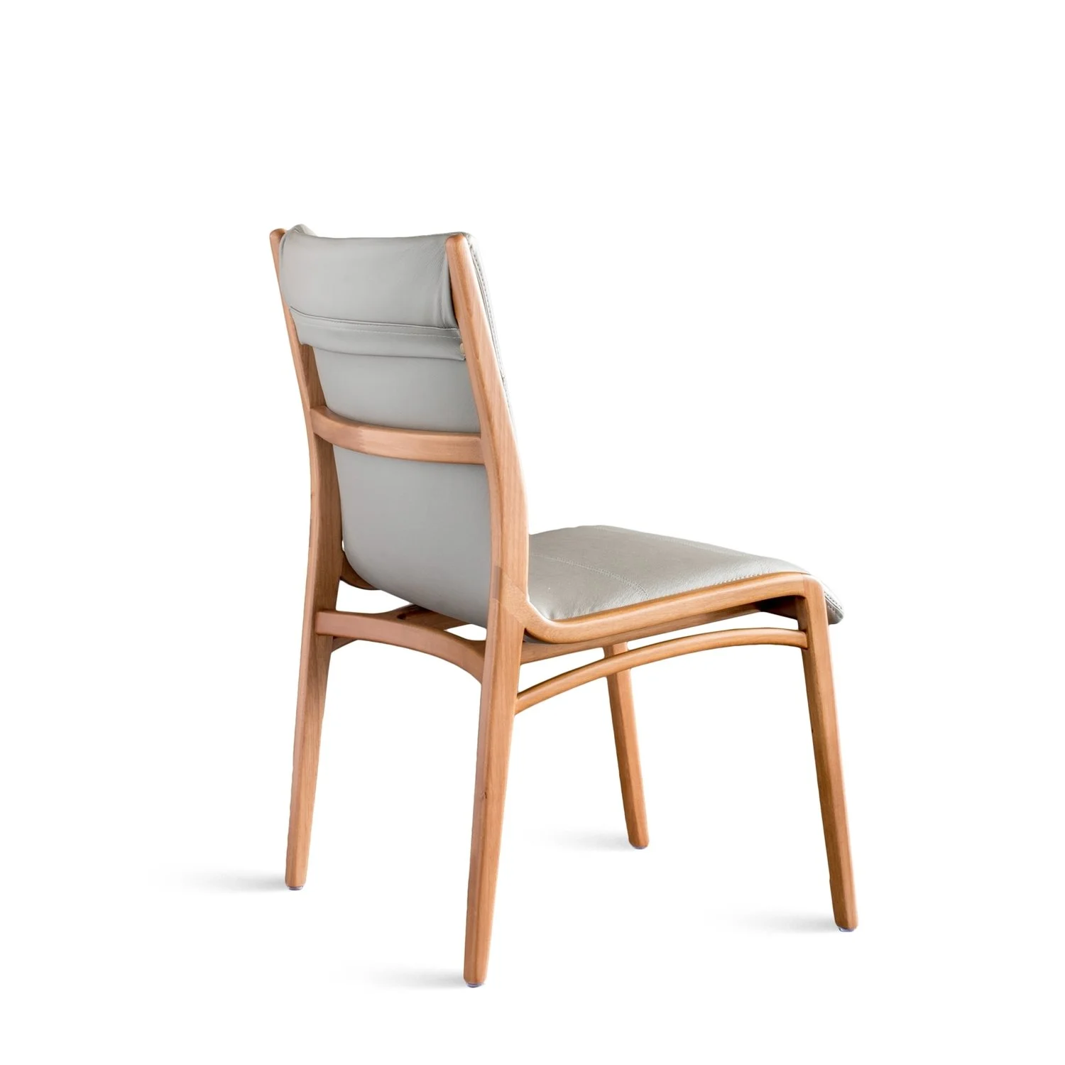 SOSSEGO_AP_Lily+Chair_3_4+back (1).jpg