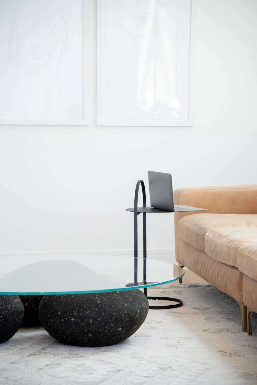 SOSSEGO_Mesa+Água_black+(2+of+1).jpg