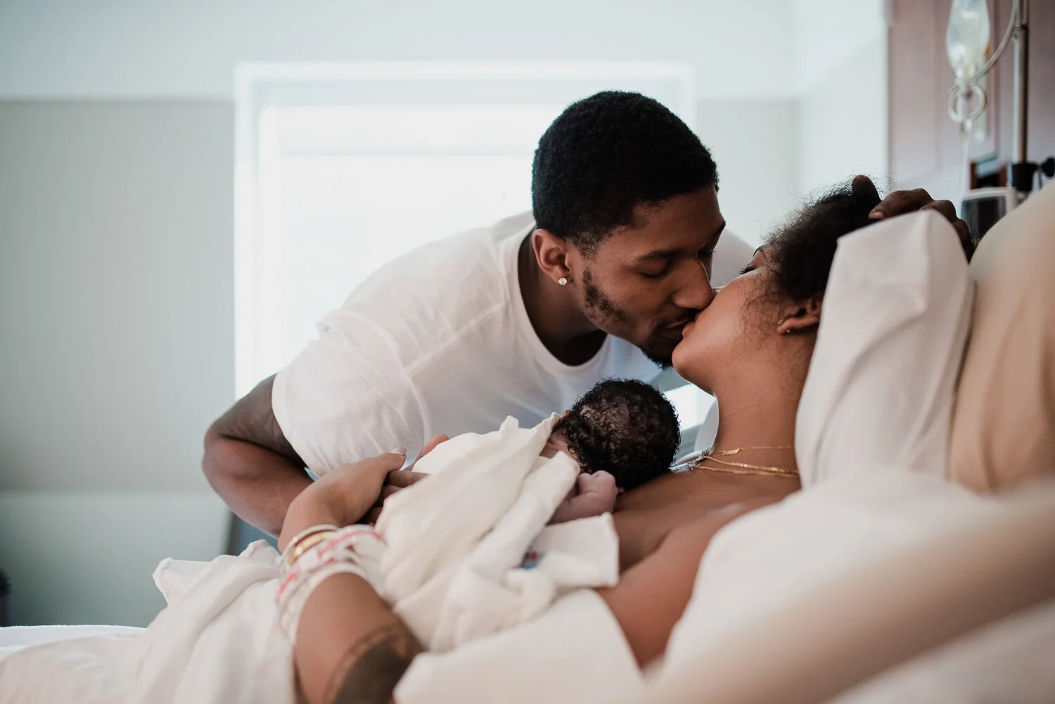 northern-virginia-newborn-birth-photographer-2-2.jpg