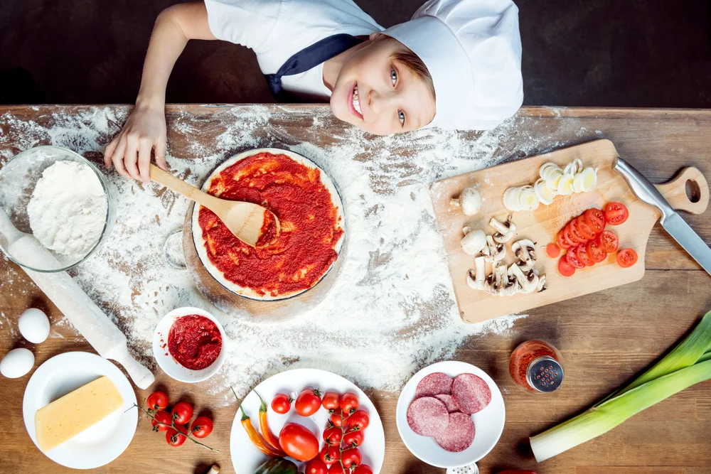 Letting Kids Help With: Pizza