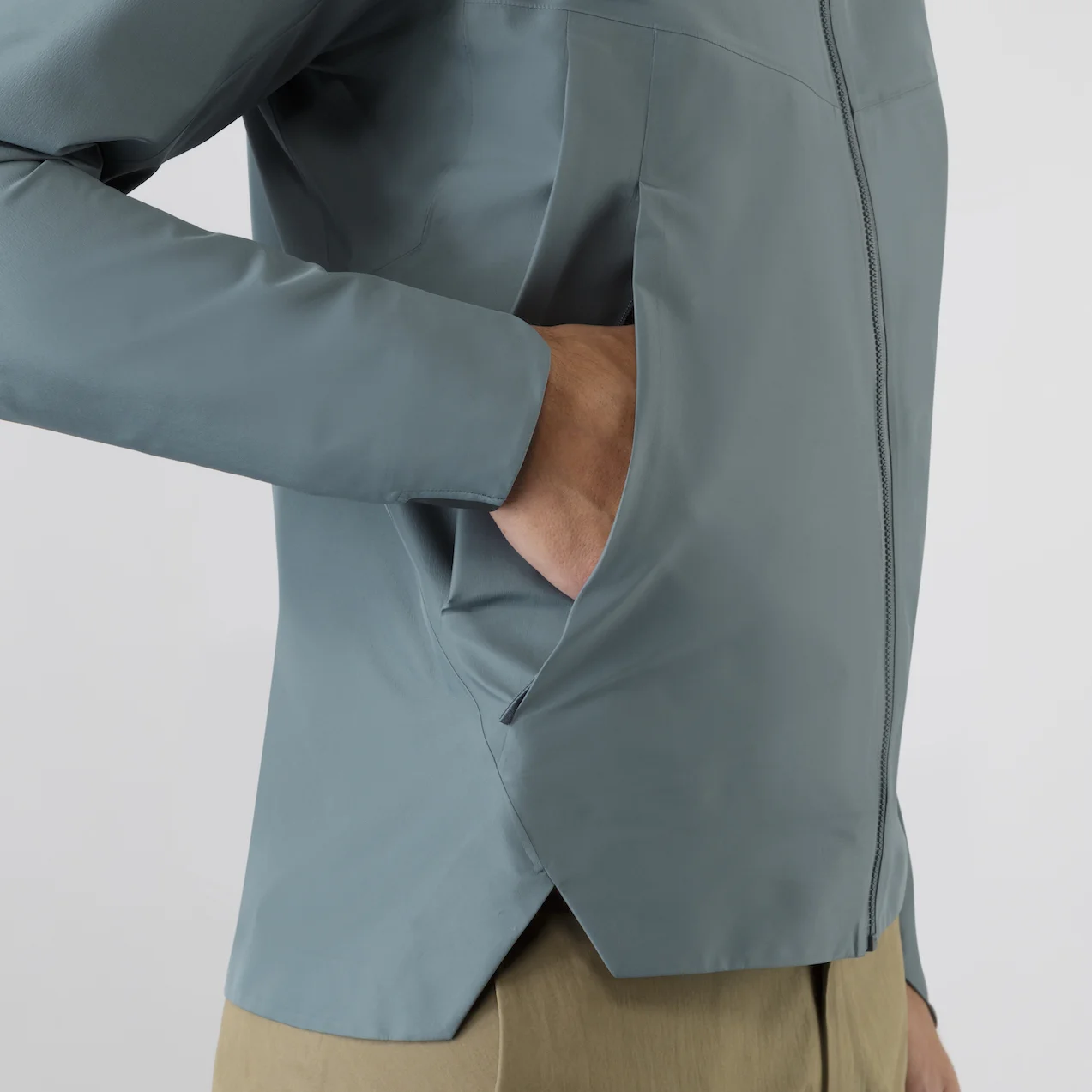 S16-Arris-Jacket-Neptune-Light-Hand-Pocket.jpeg
