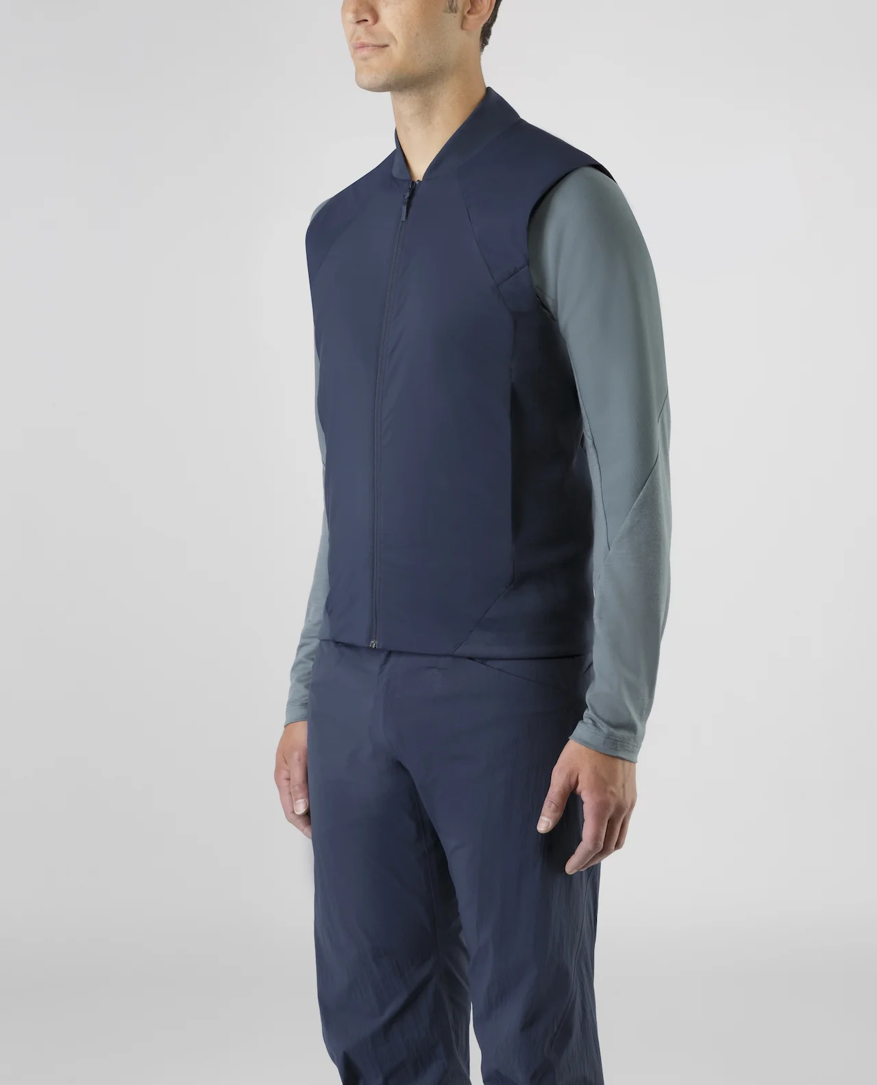 S16-Quoin-Vest-Navy-Blue-Front-Viewb.jpeg