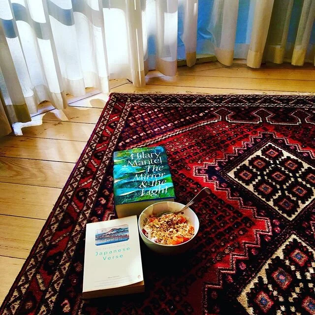 Really hard to take, these iso days. What&rsquo;s it to be: Japanese verse or Hilary Mantel over breakfast? Streaming sun in my yoga zone. Btw, anyone want a 1:1 yoga class with me? Mates rates💜 #yoga #haiku #maundythursday #sunlight #morning #moon