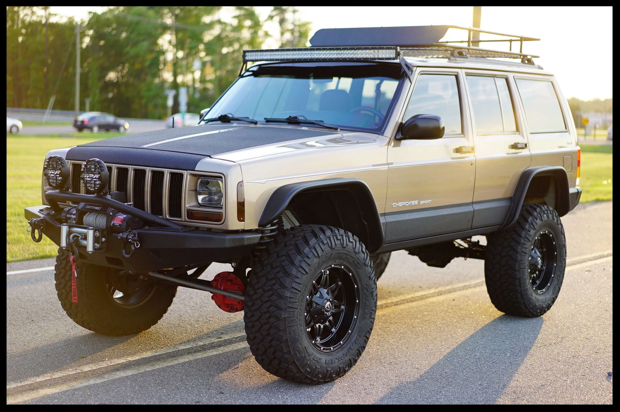 Lifted Cherokee XJ For Sale / Jeep Cherokee Lifted For