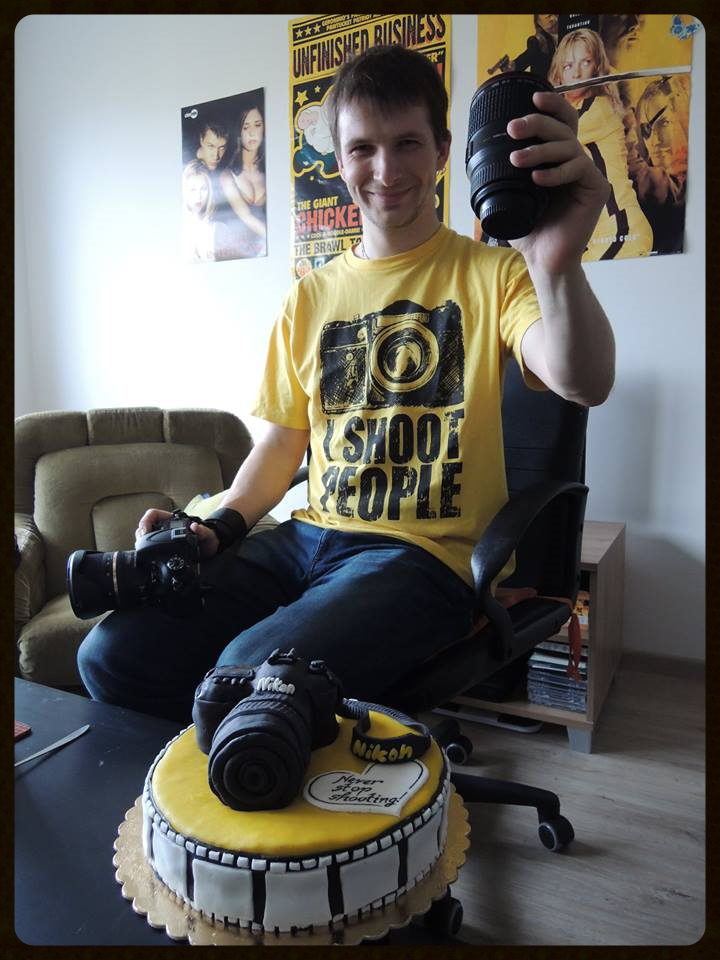 Adamster with Nikon cake :)