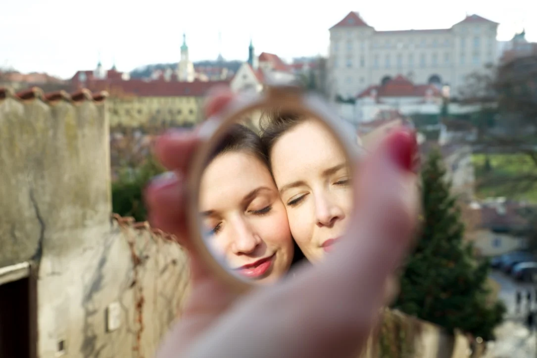 G I R L S &nbsp; &amp; &nbsp; M O D E L S