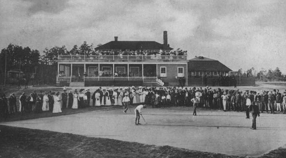 Early golf courses were quiltworks of geometric figures. The No. 1 course opened in 1897 with large rectangular sand greens.