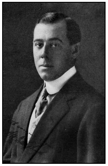 Golf was just one of many interests that a young Albert Warren Tillinghast, pictured here in 1909, explored.