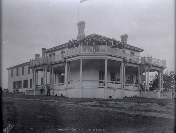 The original clubhouse at the Toronto Golf Club was a deserted mansion known around town as the "haunted house."
