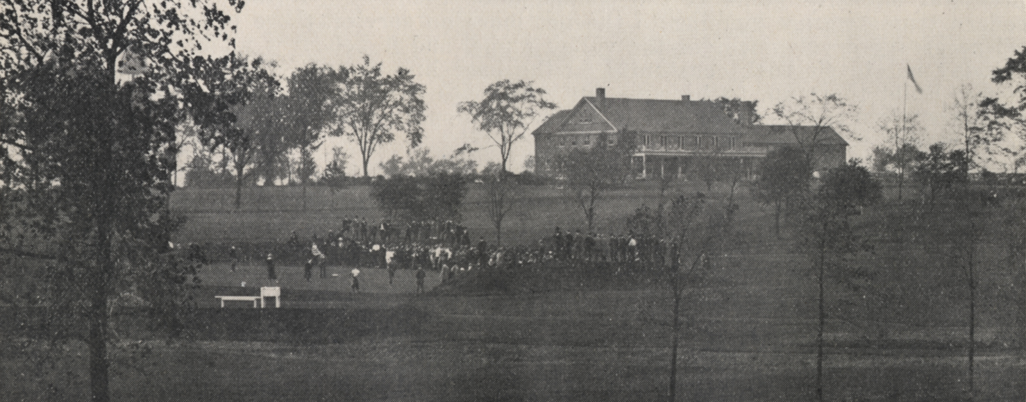 Gathering at a golf tournament in 1918 at Scioto.