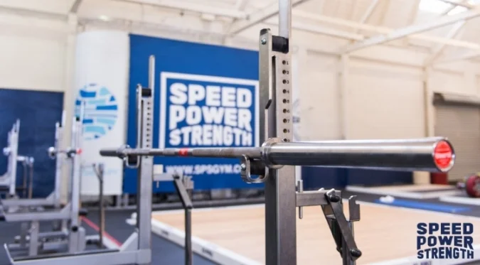 powerlifting bar