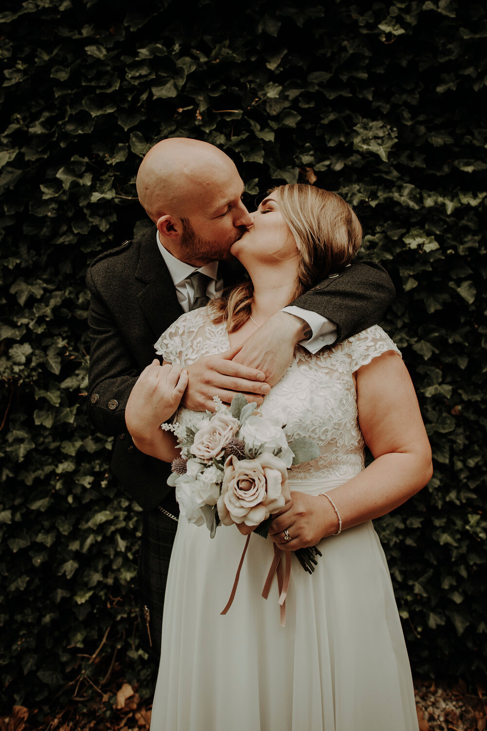  Glasgow wedding photographer hourly rate 