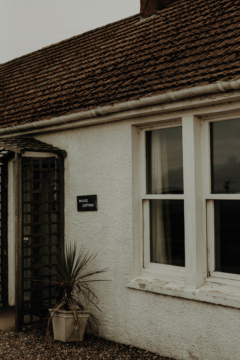  The cow shed Crail wedding photos 