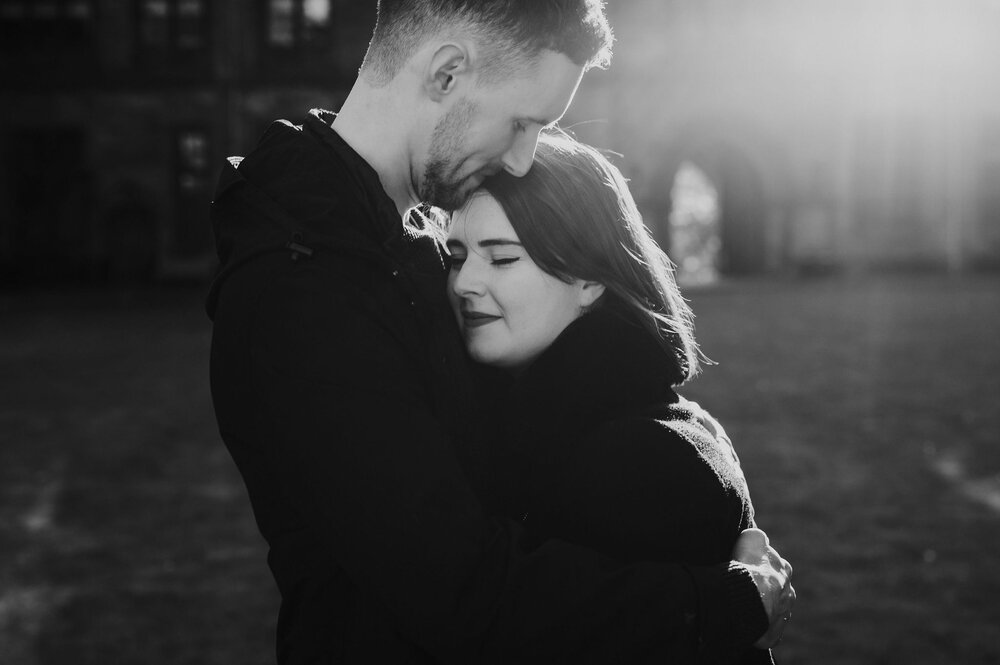  city autumn golden light couples session engagement 