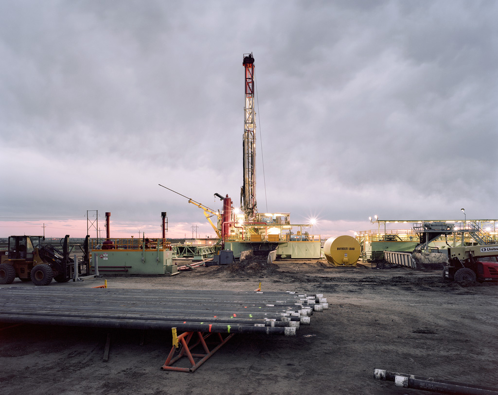 Drilling Pipe and Rig