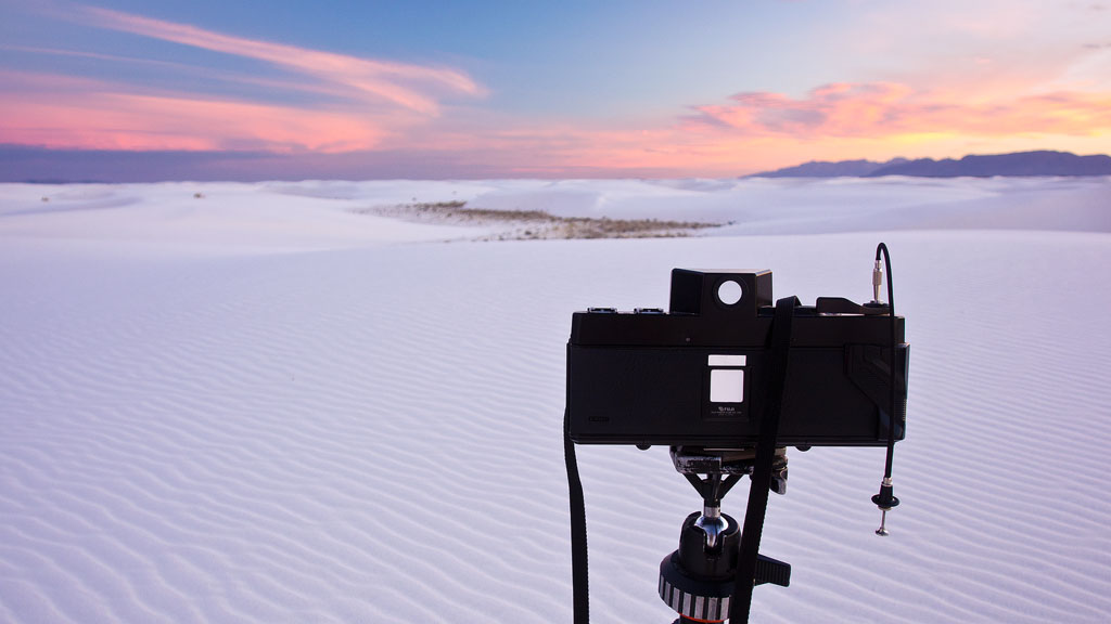 The Fuji G617 over the dunes of White Sands
