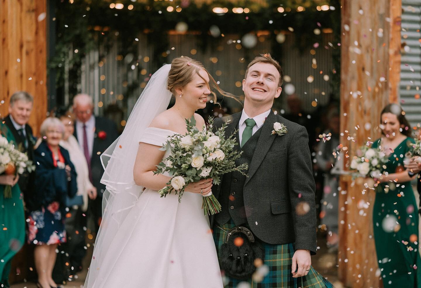 Currently on my editing screen, beautiful windswept vibes! I can&rsquo;t tell you enough how cold and windy it was on Rebecca &amp; Calum&rsquo;s wedding day but these two and all their guests smashed it. Biodegradable, light paper confetti is where 