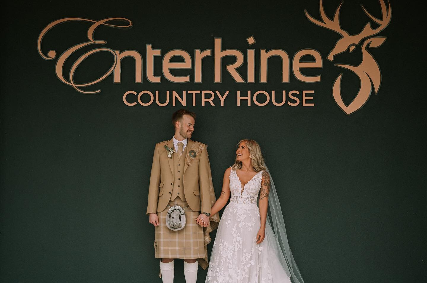 A huge congratulations to Tara &amp; Jamie who got married on Friday at the lovely @enterkine_country_house_resort in Ayrshire! It was a another wild, windy day but we lucked out and it stayed dry when we needed it to! So lovely working with @wrencre