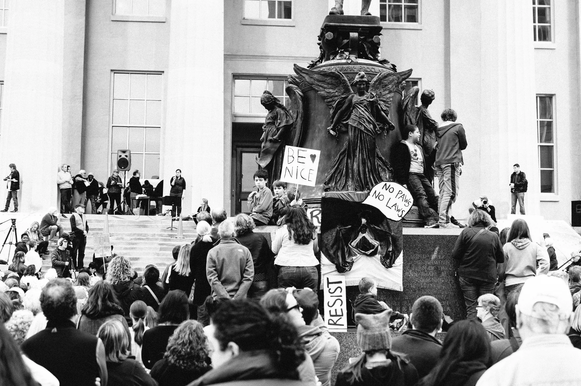 rally to move forward louisville protest trump-28.jpg