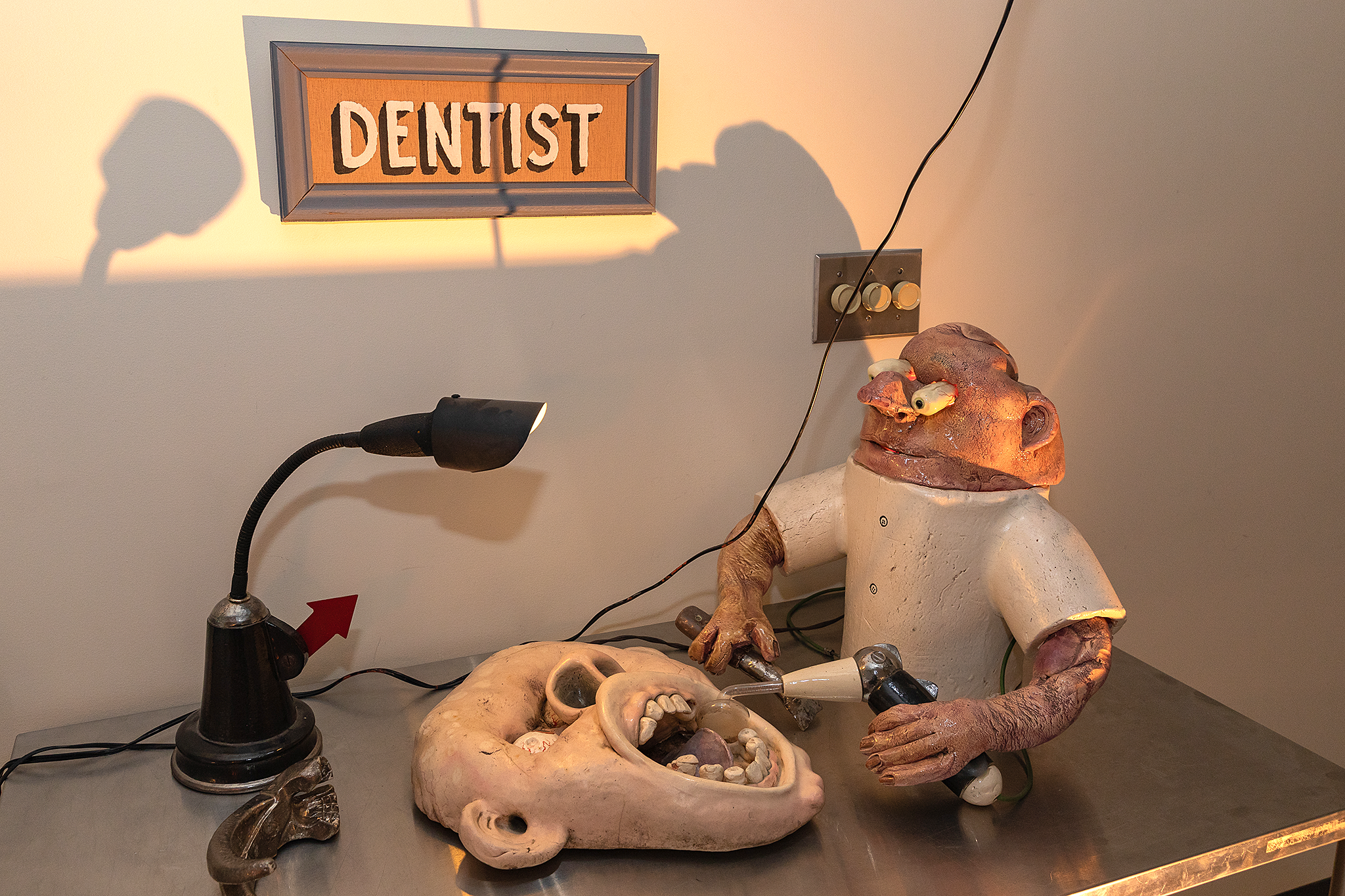 Clayton Bailey, WOW, Weird Science Laboratory, Dentist, Polsky Building, photo by Julian Curet.png