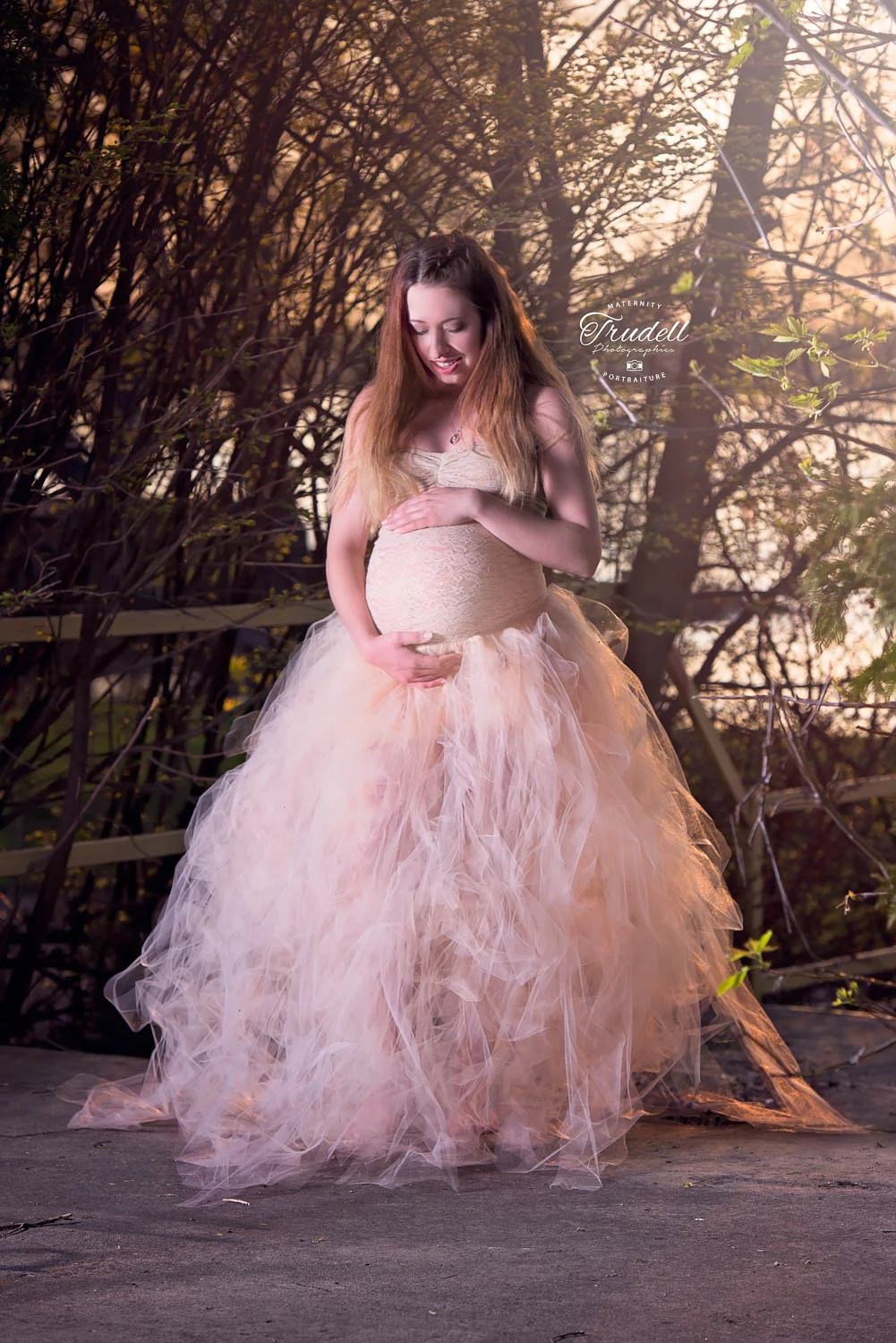 Kristi Maternity Watermarked Blog-3.jpg