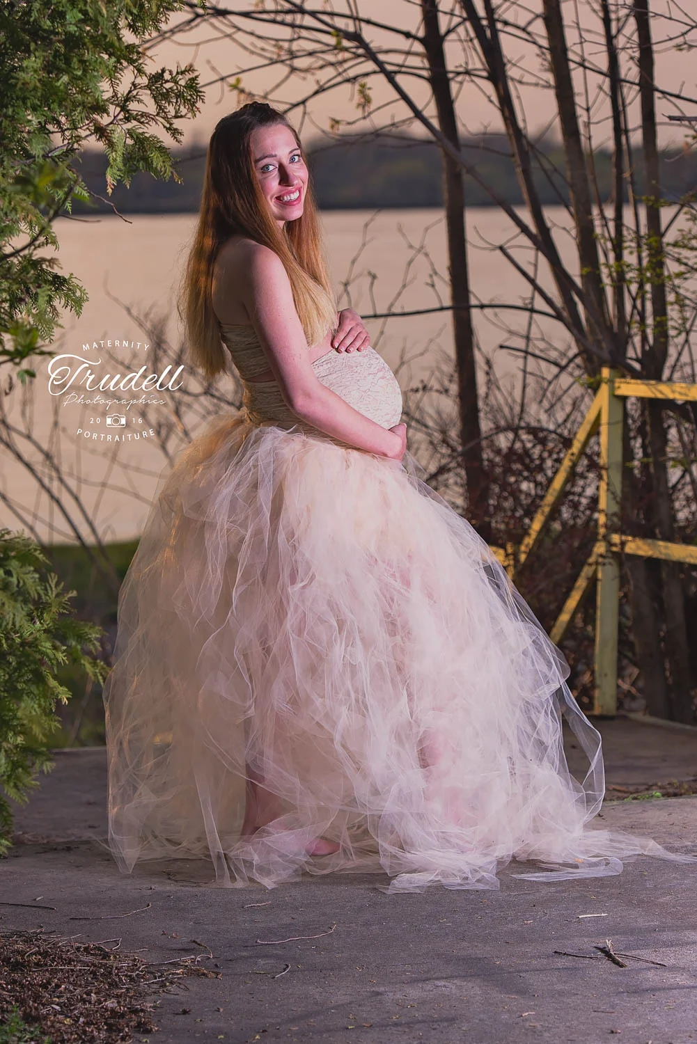 Kristi Maternity Watermarked Blog-6.jpg