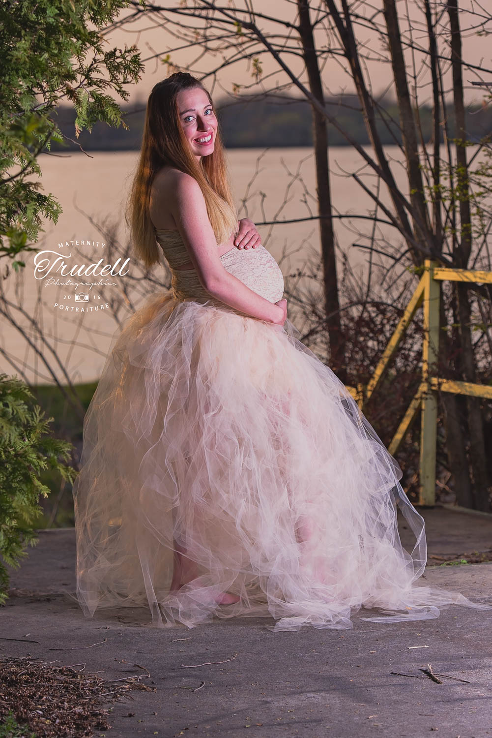 Kristi Maternity Watermarked Blog-6.jpg
