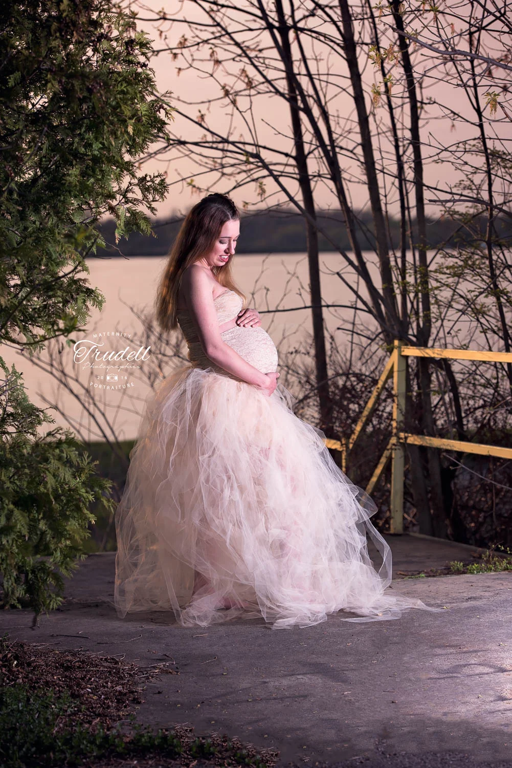 Kristi Maternity Watermarked Blog-7.jpg