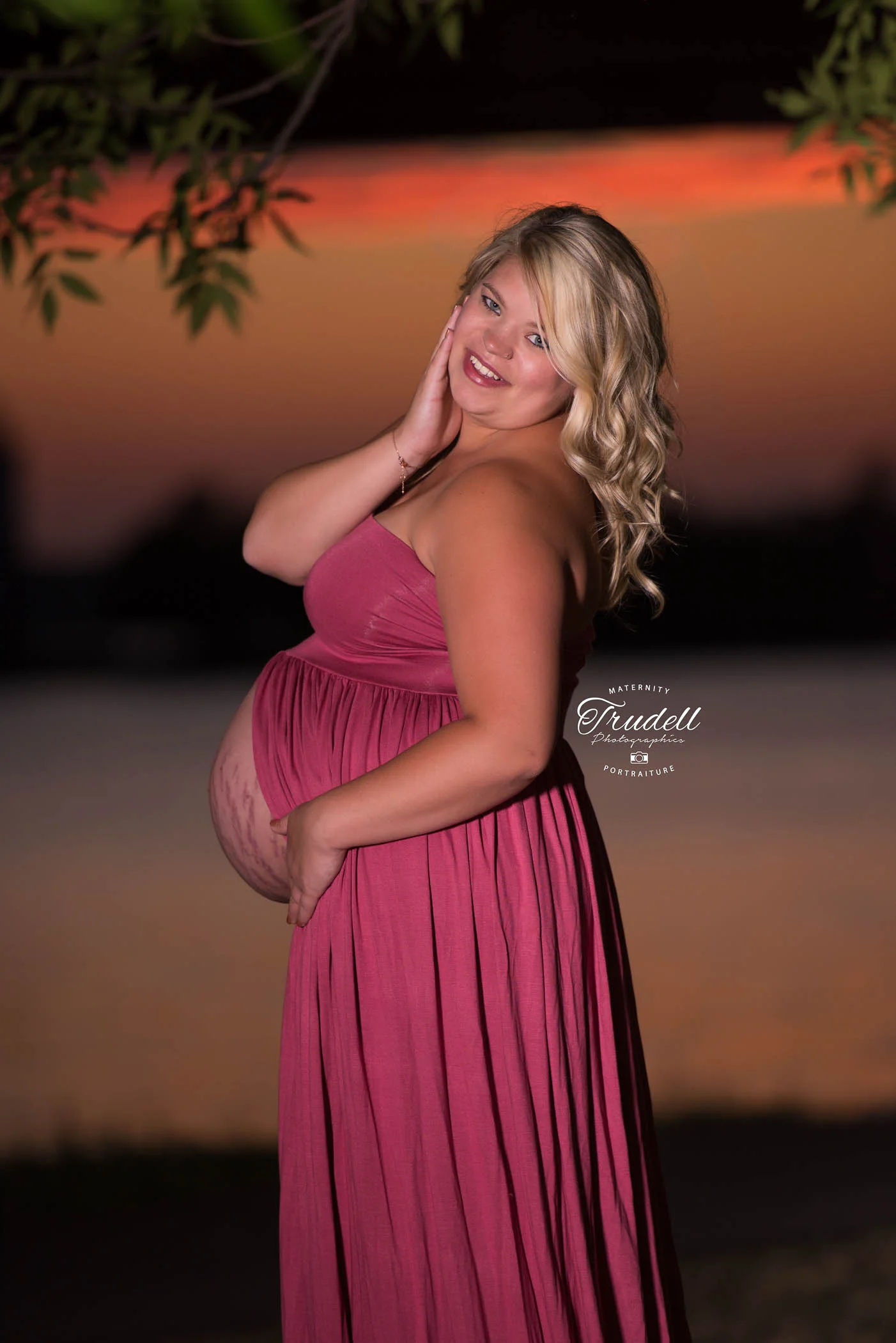 Watermarked Maternity Portraits for Portfolio-1.jpg