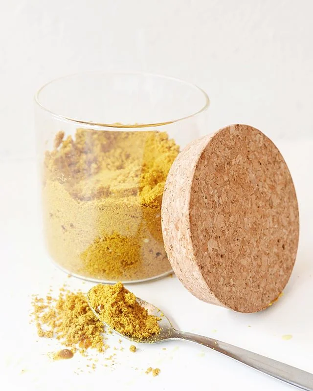 TURMERIC LATTE 🌻 our organic blend is made by @wunderworkshop and consists of turmeric, coconut, black pepper and cinnamon. Enjoy with any of our 5 alternative milks or stick with our recommendation of coconut milk! 🥥 🌴