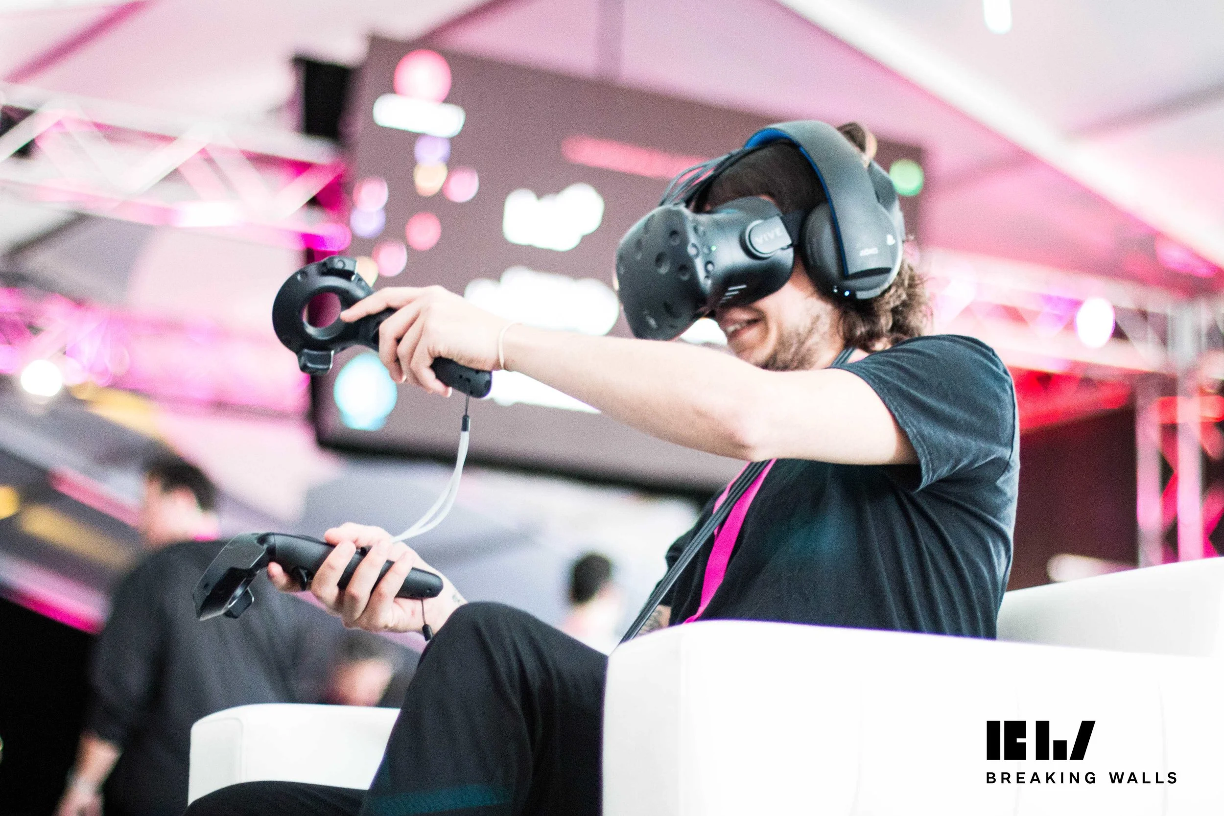 Surviving our playable teaser isn't as easy as it looks! (Photo taken at StartupFest Montreal 2017)