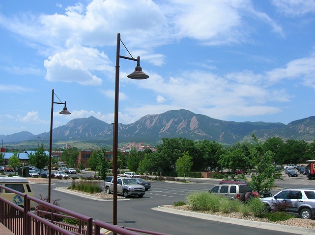 Tea with Jana at 29th Street Mall Panera Bread. View from the parking lot.