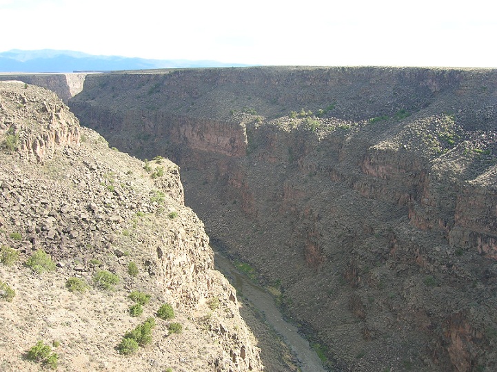 taos_rio_grande_gorge_bridge1.jpg