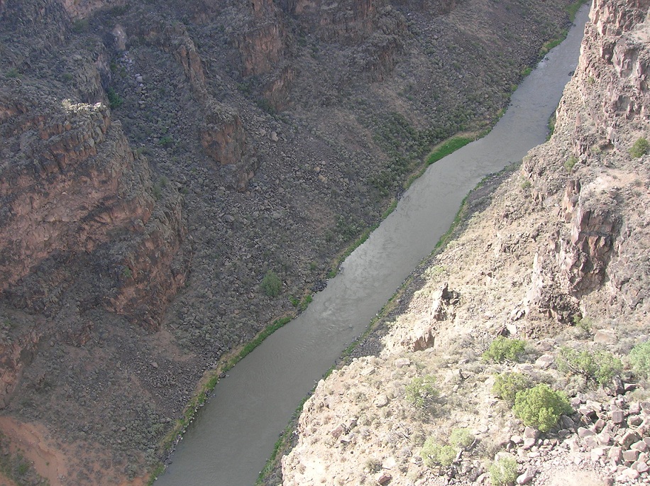 taos_rio_grande_gorge_bridge3.jpg