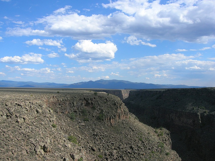 taos_rio_grande_gorge_bridge2.jpg