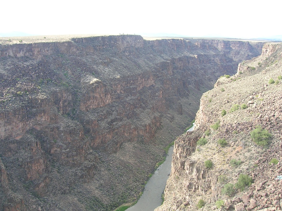 taos_rio_grande_gorge_bridge4.jpg