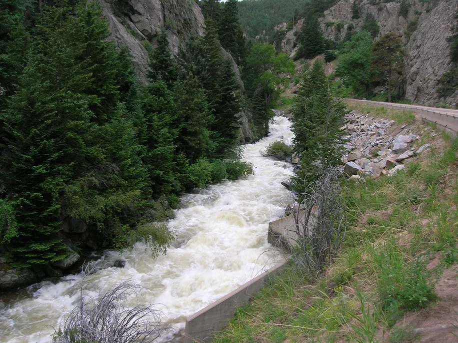 The Med and Boulder Falls (by scenic route on top of Sugarloaf Mountain) with Misty.