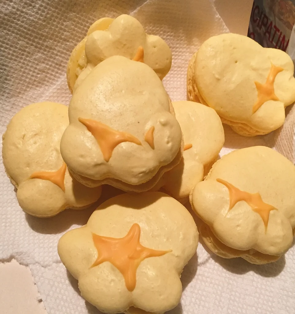 Popcorn Macarons