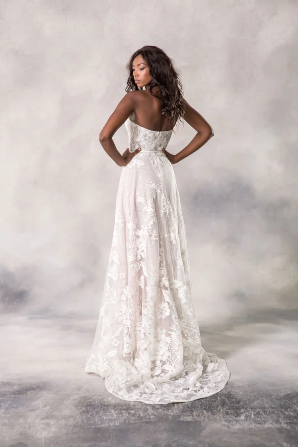 Anina-Back.jpg