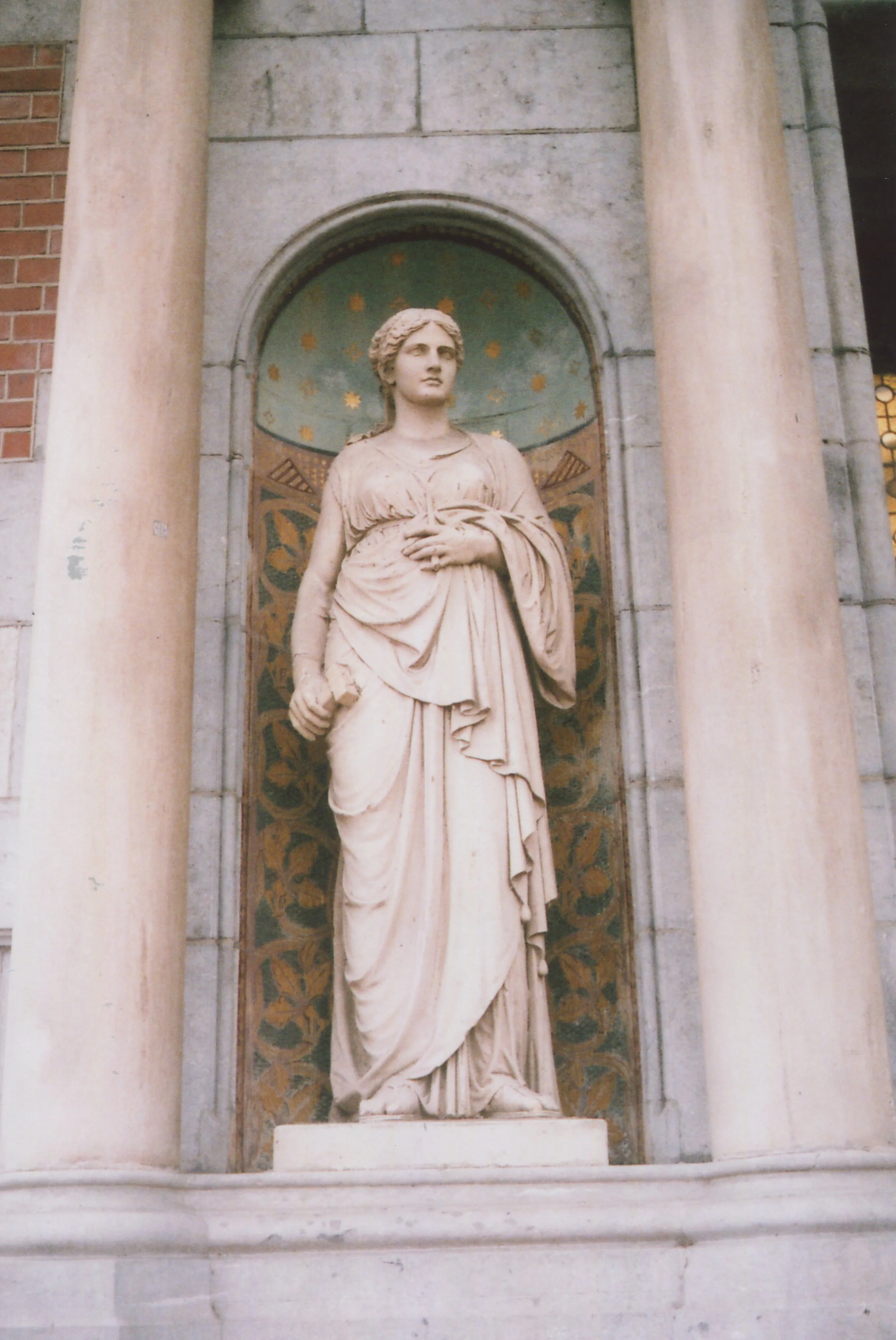 img271.jpg