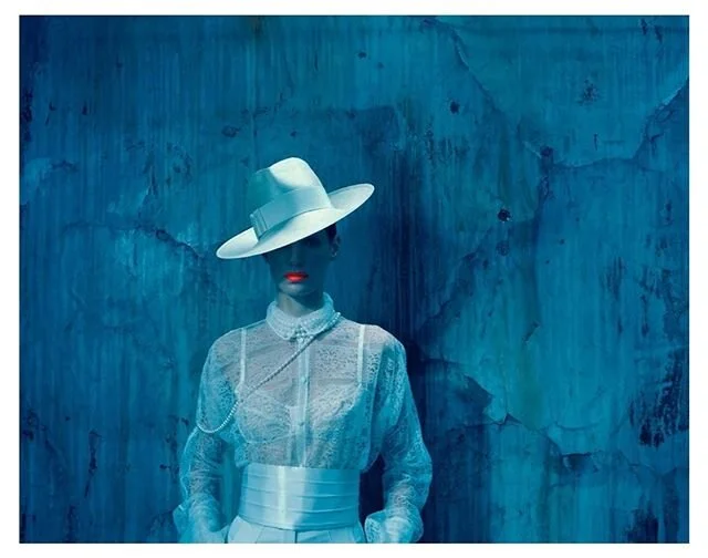 Get Sharp @voguegermany .
.
#getsharp #vogue #voguegermany #makeupteam