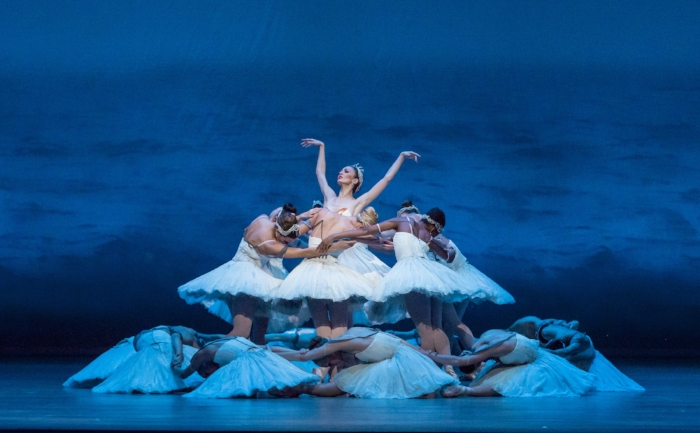 Victoria Jaiani_Swan Lake_Photo by Cheryl Mann 1.jpg