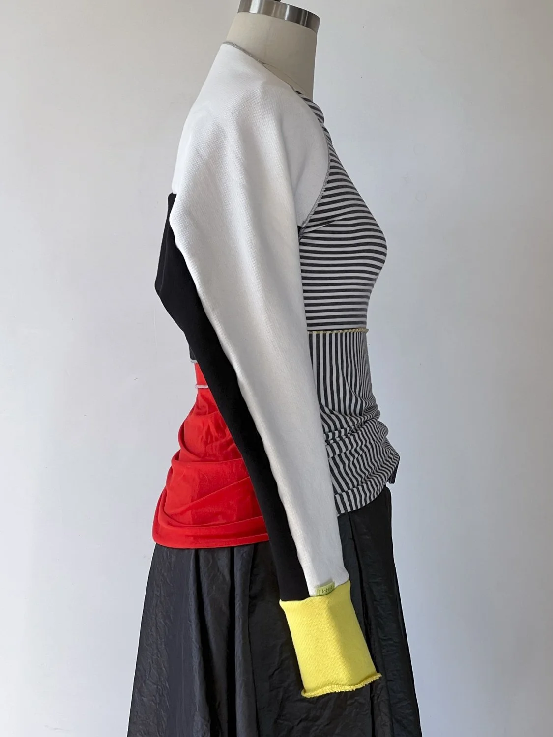MACHIN-MACHINE-Taffetas-gris-14.jpg