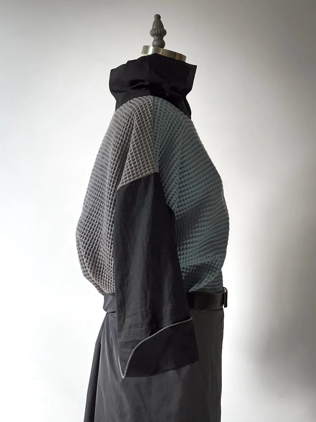 MACHIN-MACHINE-Robe-bleu-parachute-1.jpg