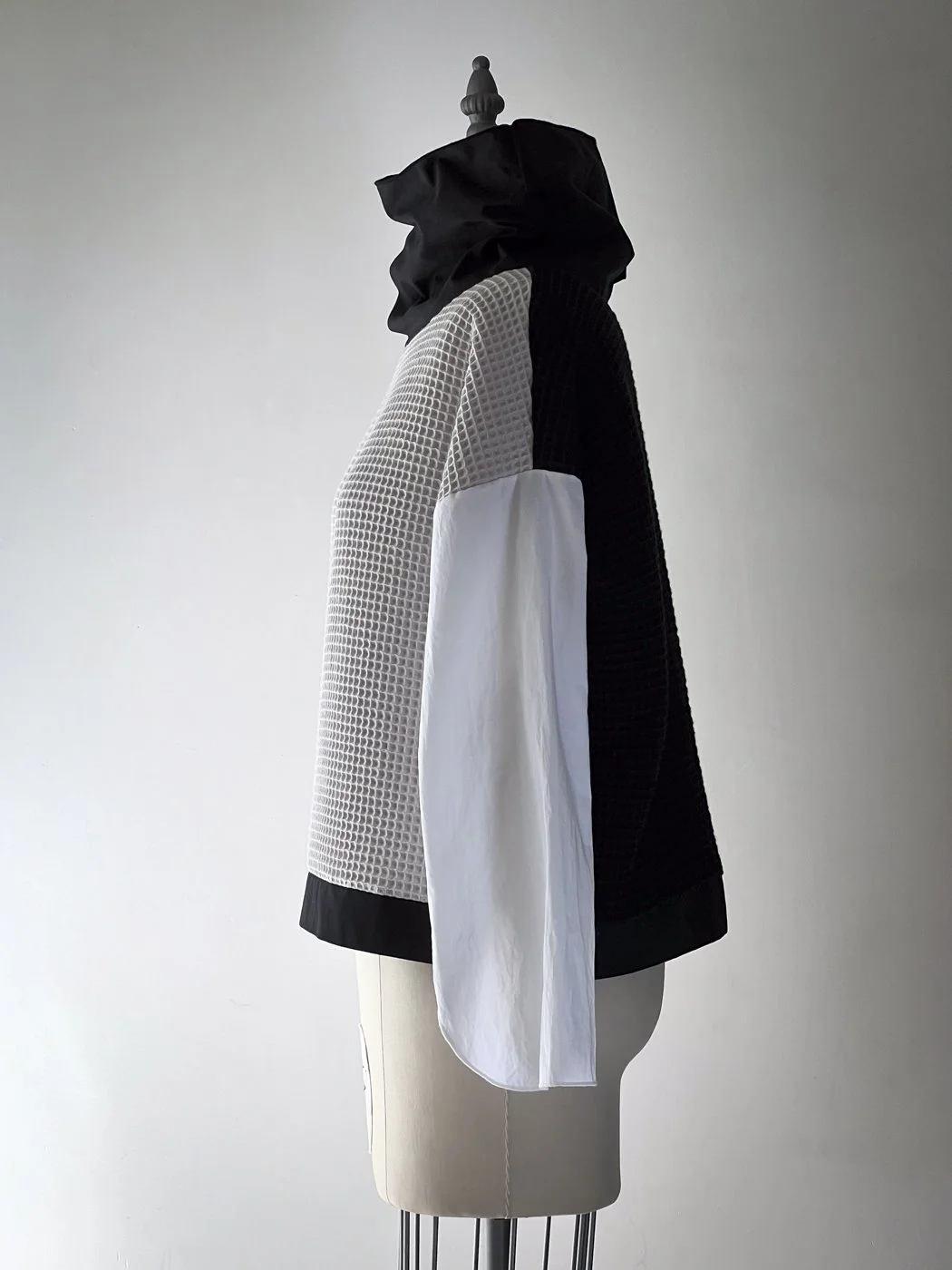 MACHIN-MACHINE-Blouse-noir-blanc-2.jpg