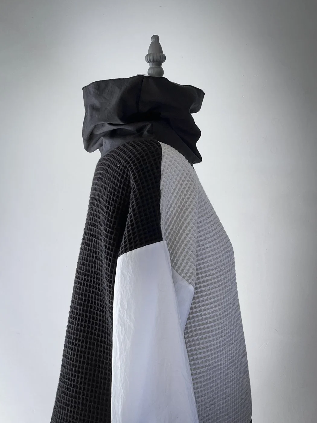MACHIN-MACHINE-Blouse-noir-blanc-1.jpg