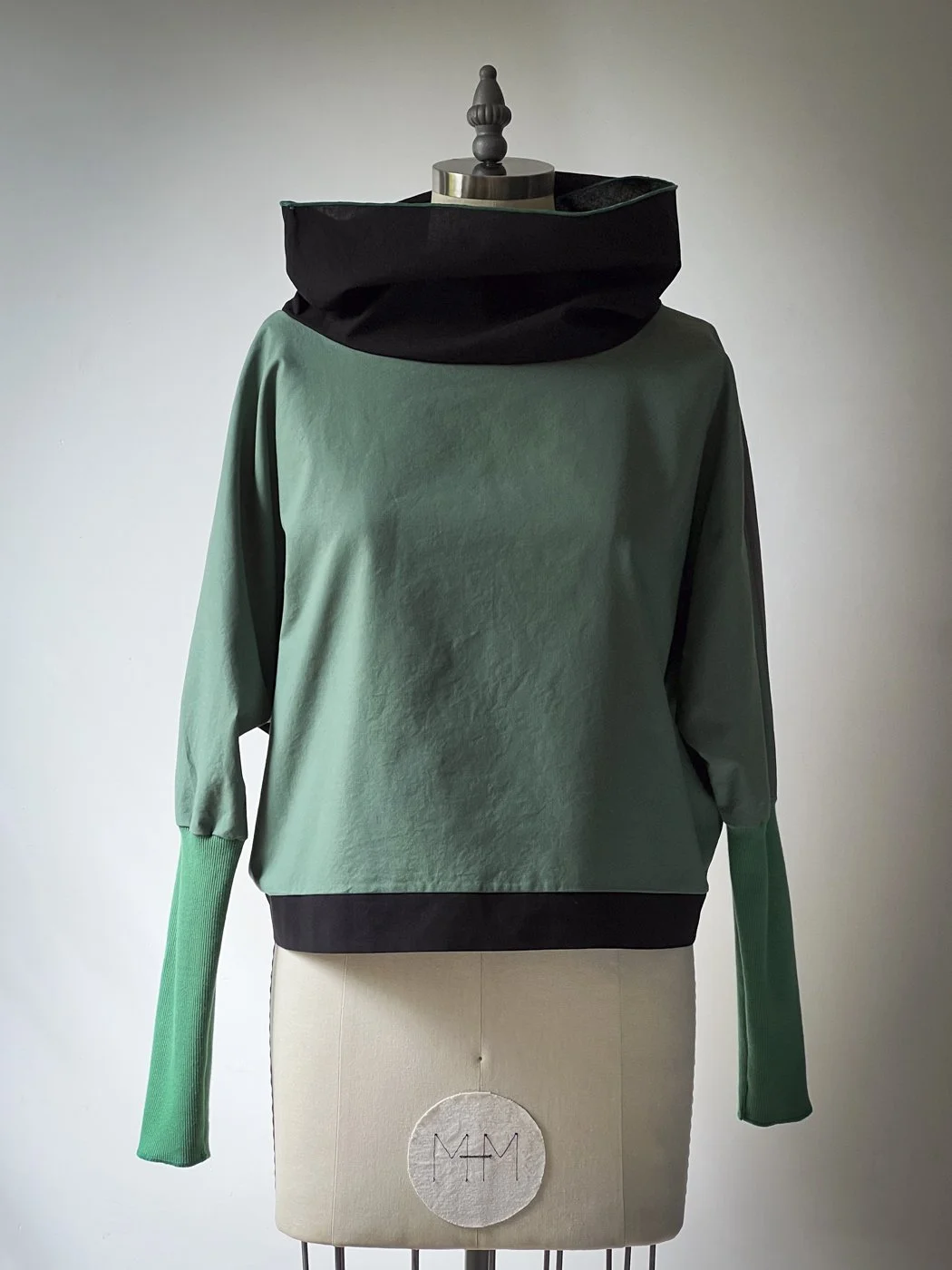 MACHIN-MACHINE-blouse-vert-taupe-6.jpg