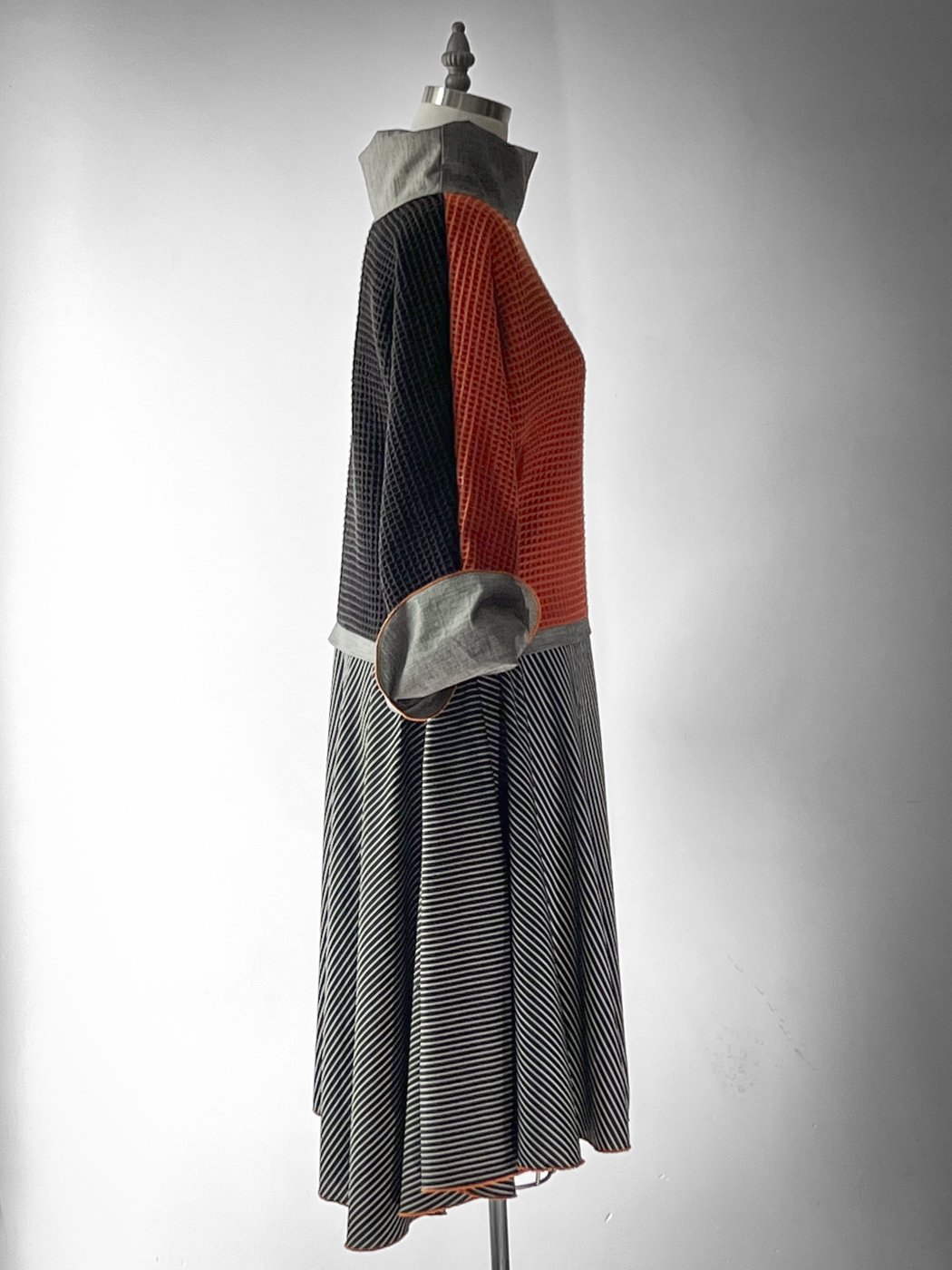 MACHIN-MACHINE-Robe-Abeille-9.jpg