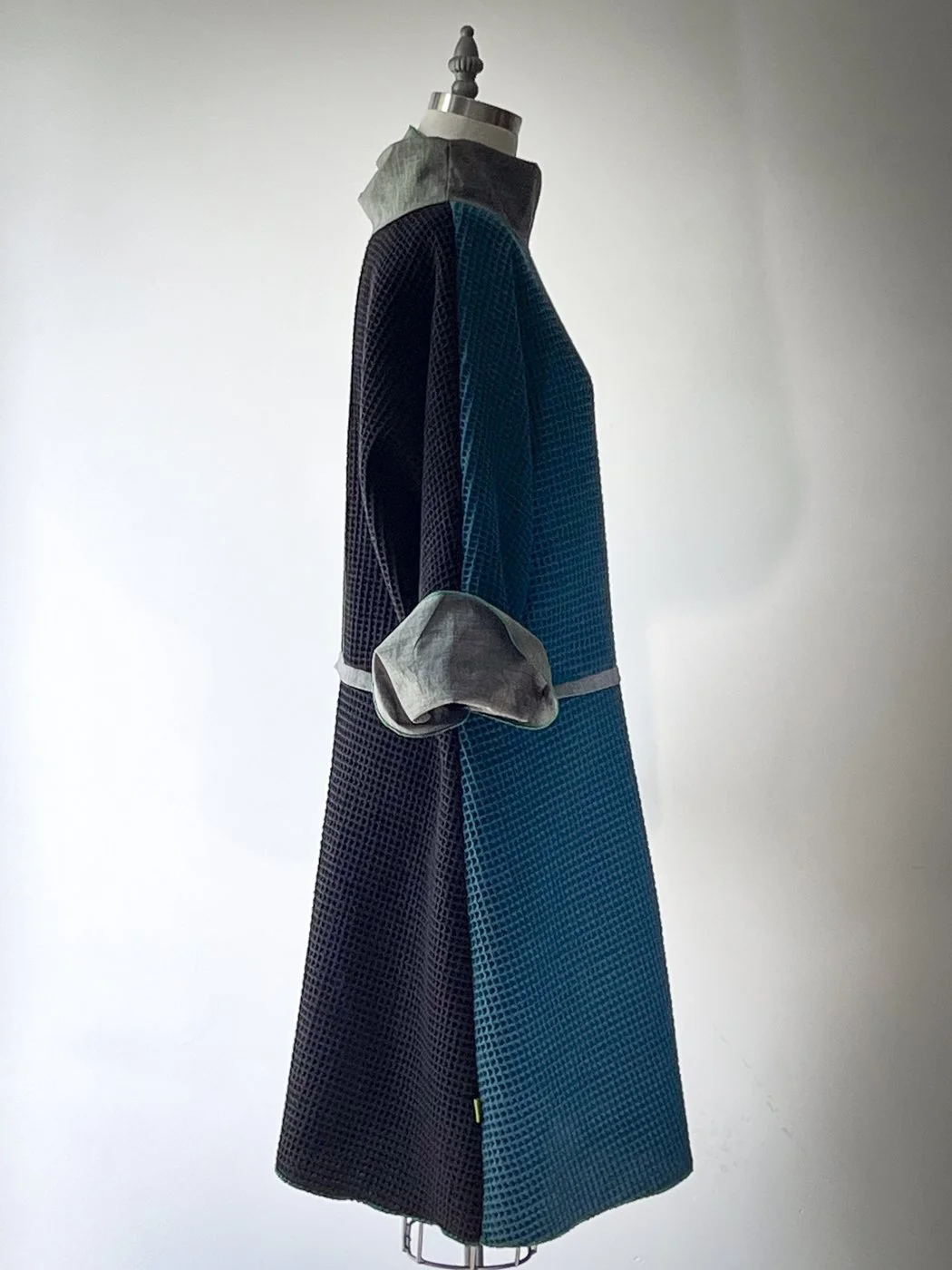 MACHIN-MACHINE-Robe-Abeille-17.jpg