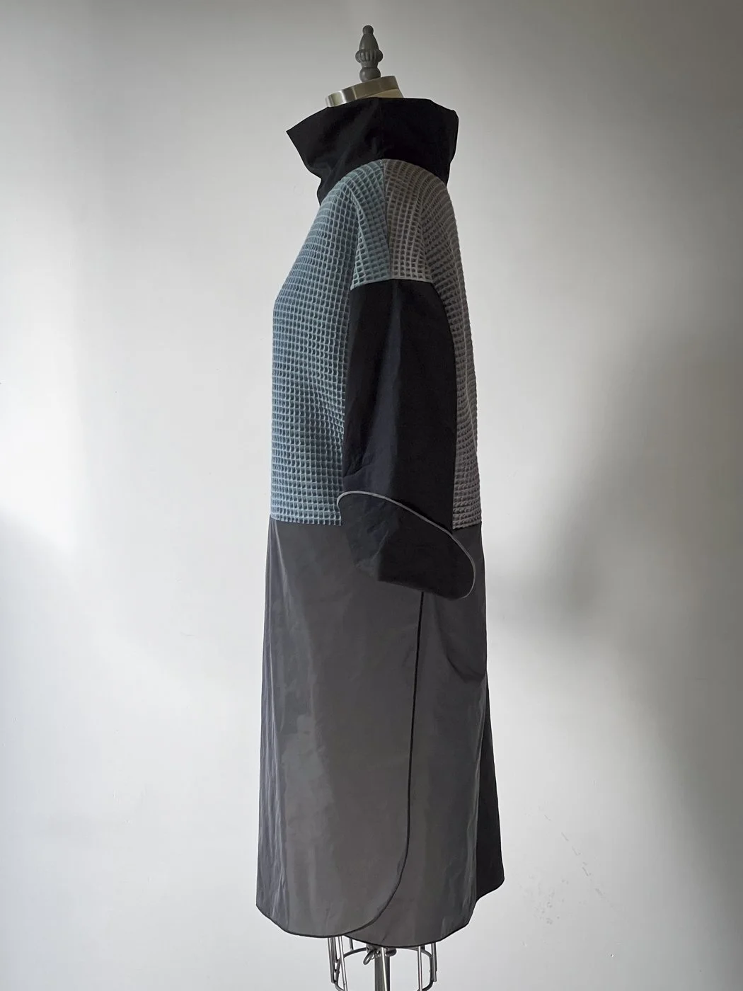 MACHIN-MACHINE-Robe-bleu-parachute-6.jpg
